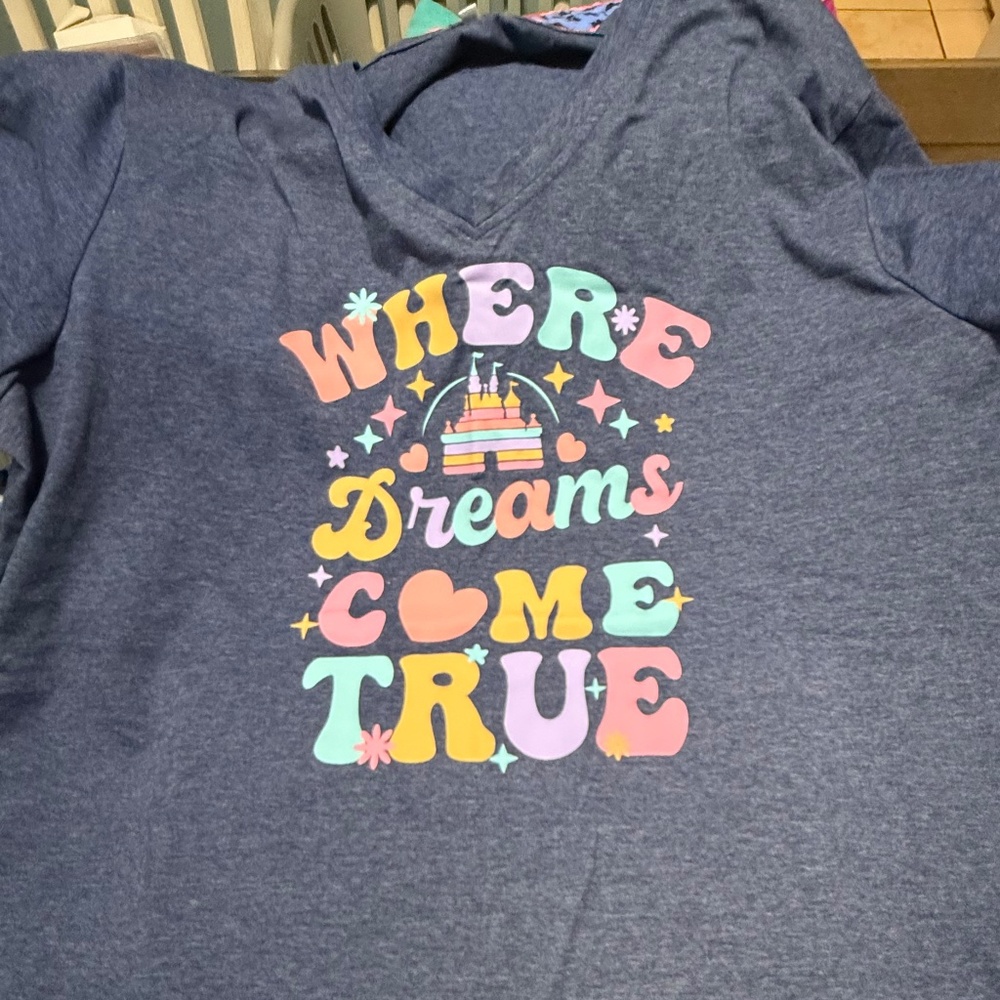 Disney Plus Size Oversized New Never Worn T-shirt